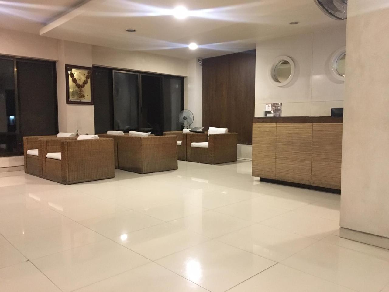 Asr Guesthouse Tirupati Exteriör bild